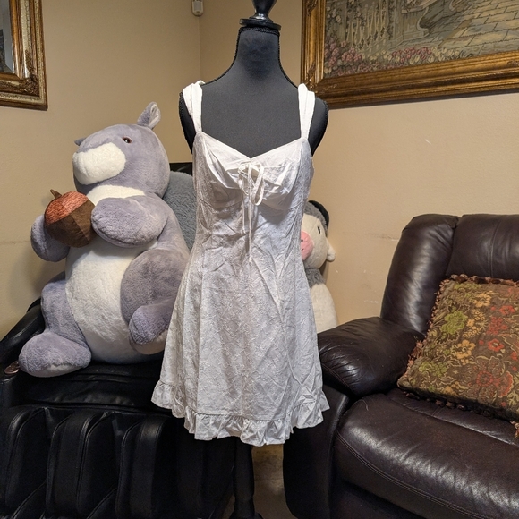 Rihoas / NWT / Small / Medium / White Jacquard Sweetheart Neck Slip Mini Dress - Picture 1 of 5